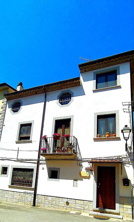 Quadruple Room with Private Bathroom in Castrovillari, Province de Cosenza
