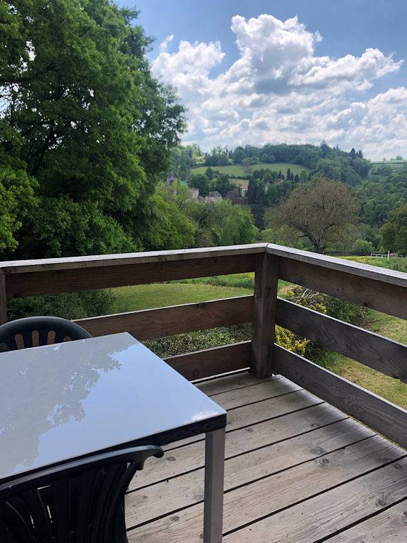 Maison La Rivière in Chastellux-sur-Cure, Parc naturel régional du Morvan
