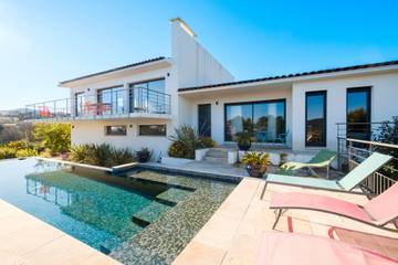 Villa pour 8 personnes, avec jardin, adapté aux familles dans Massif de l'Esterel