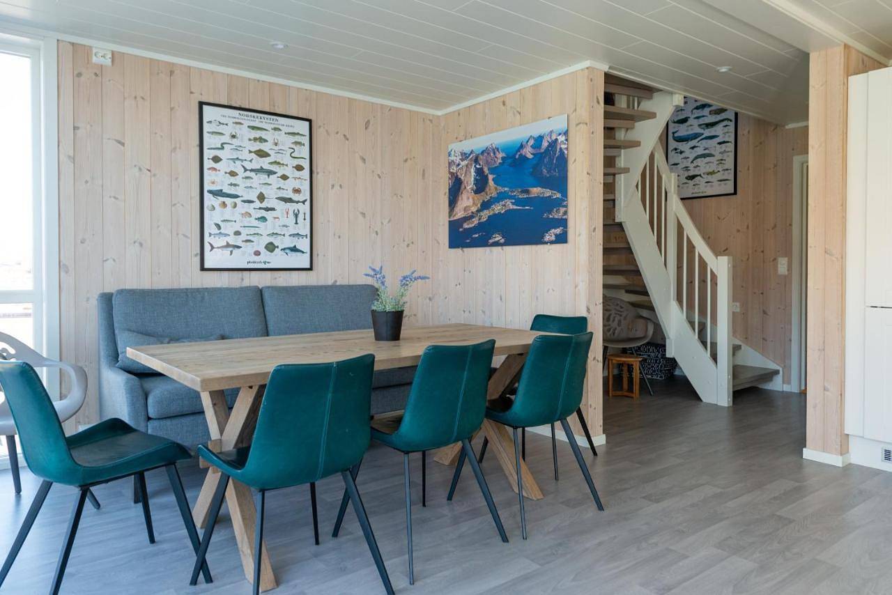 Lofoten Waterfront luxury lodge in Vestvågøy