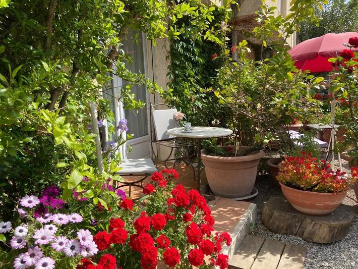 Appartement de vacances pour 2 personnes, avec vue et jardin