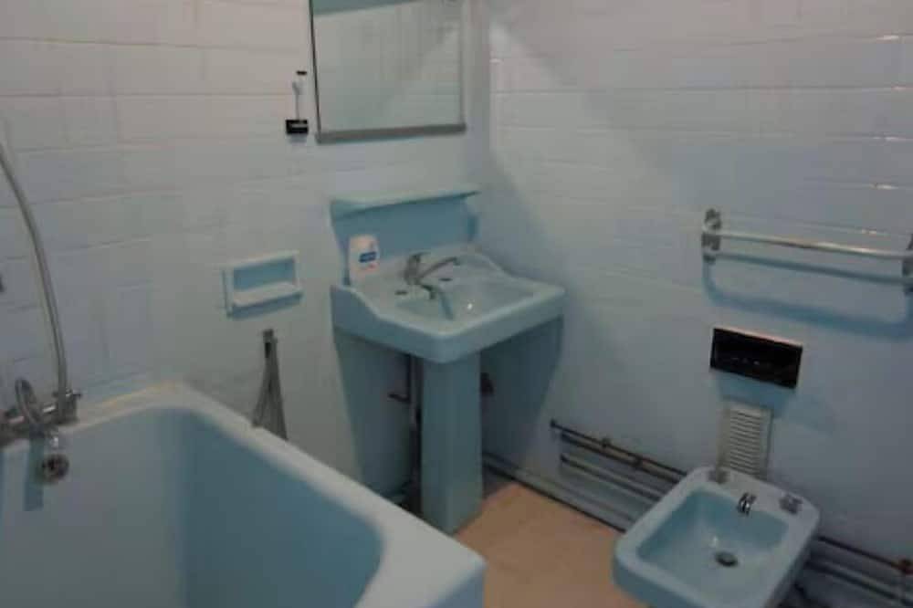 4-bedroom house for 10 people in Alhama de Granada, Granada Province