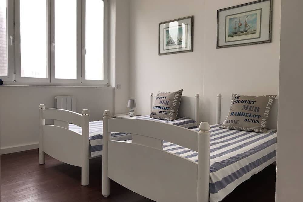 Entire apartment, Cosy, quiet apartment, 150 meters from the main beach. in Berck Plage, Berck