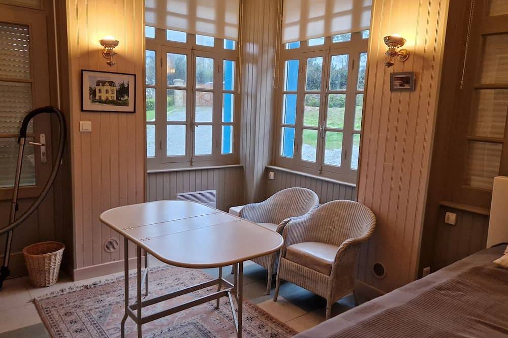 Seafront family home - Waterfront in Crozon, Iroise