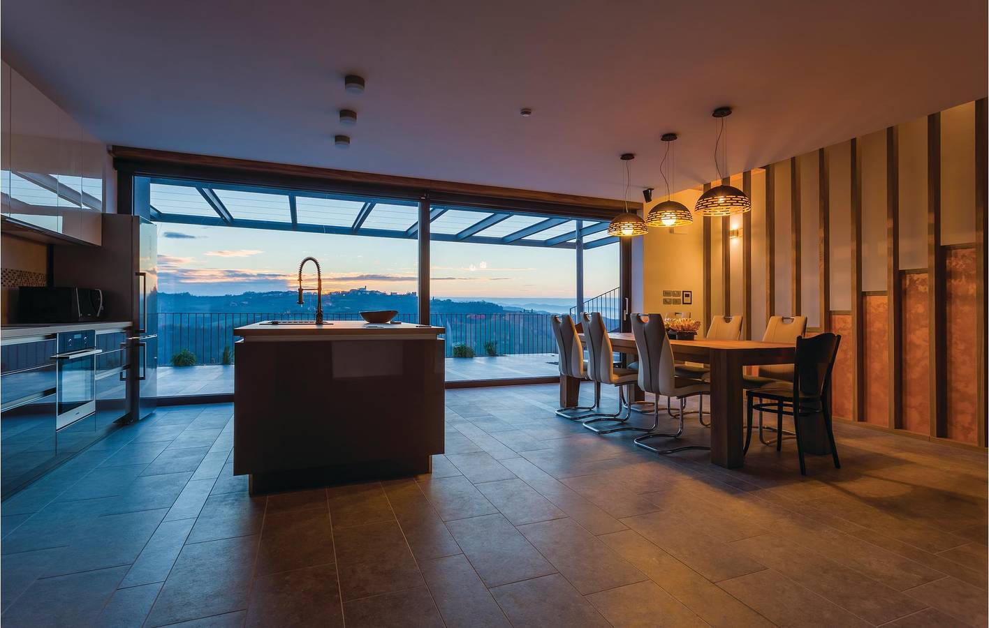 Ferienhaus für 8 Personen mit Sauna in Brda, Slowenien