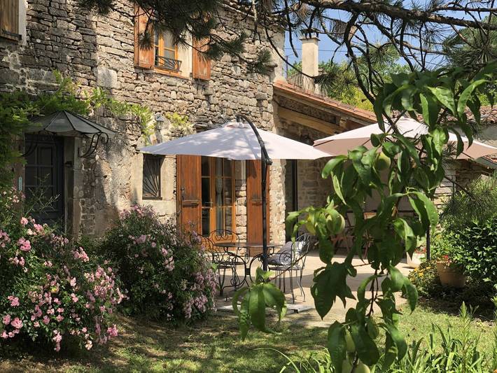 Gîte pour 6 personnes, avec jardin - 1