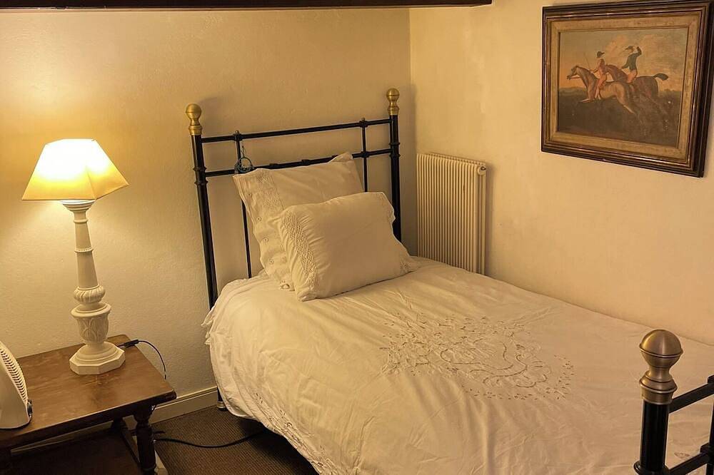 Double duplex room in a pretty country house  in Veigy-Foncenex, Thonon-les-Bains region