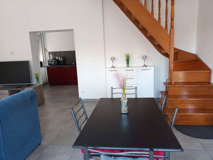 Gîte pour 6 personnes, avec terrasse et vue, animaux acceptés dans Boué (Aisne)
