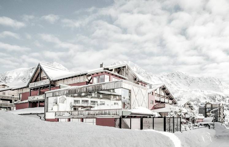 Hotel dla 3 osób, z sauna i jacuzzi oraz basen i taras w Obertauern