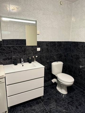 Location De Vacances pour 2 Personnes dans Le Palais-sur-Vienne, Région de Limoges, Photo 3