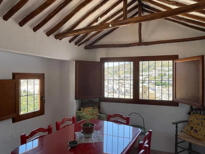 Casa de vacaciones para 8 personas, con vistas y terraza - 1