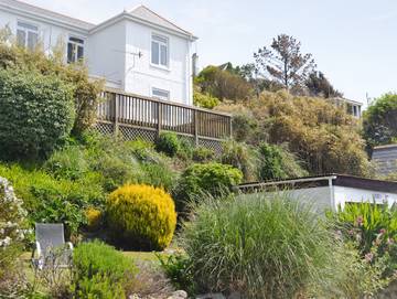 Cottage for 6 Guests in Praa Sands, Cornwall, Picture 1