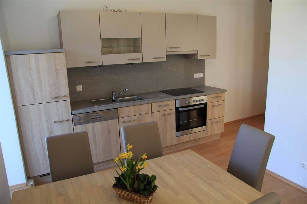 Entire holiday apartment, Samonigghof in Karavanke in Pohorje, Finkenstein am Faaker See