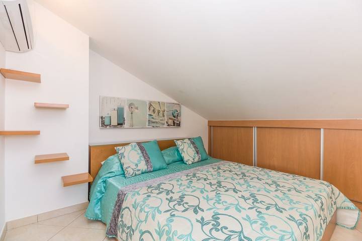 Gîte pour 7 personnes à Manta Rota - 4