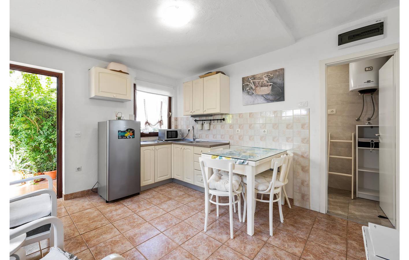 Ferienhaus für 4 Personen mit Pool in Brodarica, Šibenik-Knin