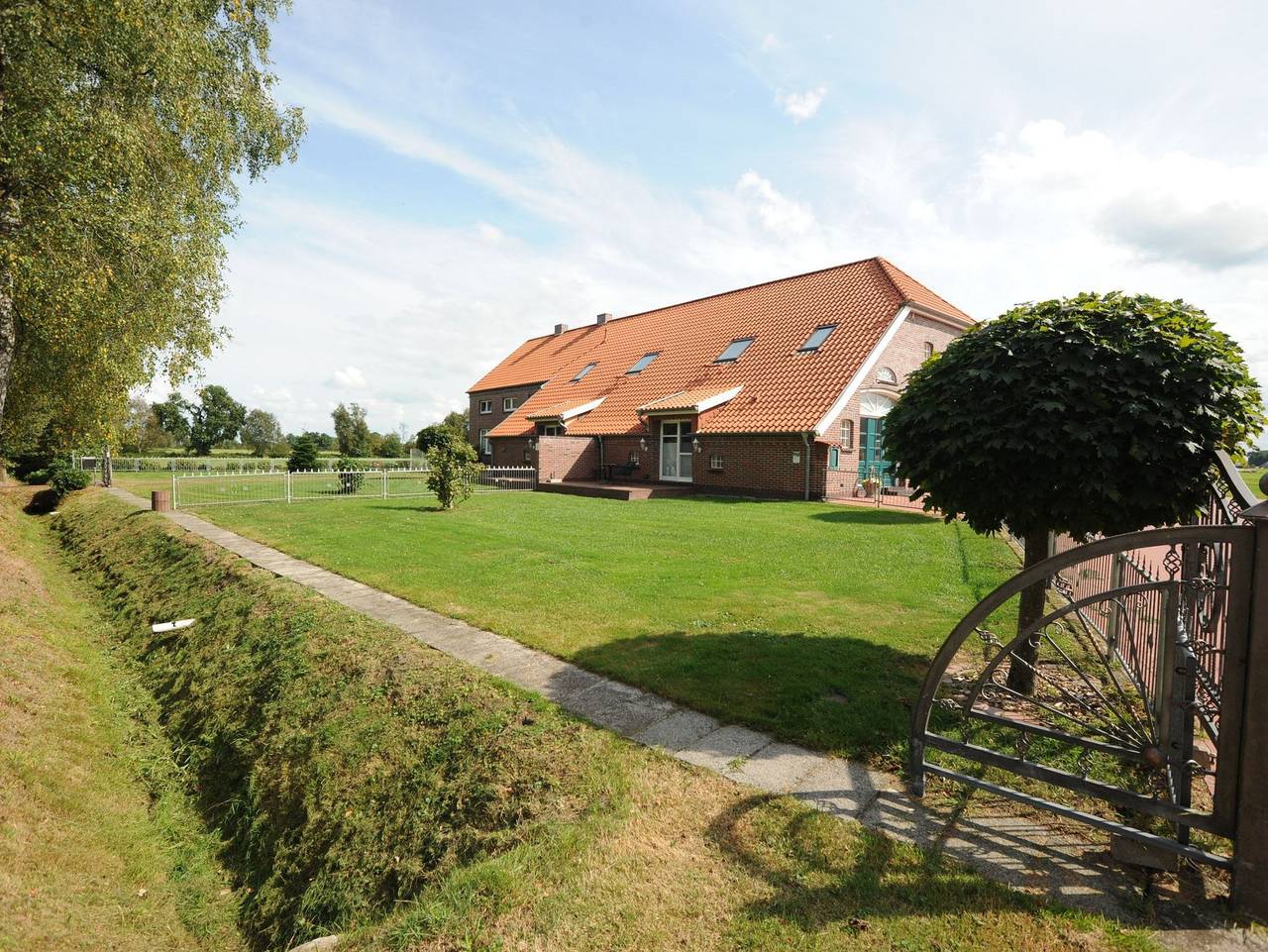 Ganze Ferienwohnung, Ferienwohnungen zum Lengener Meer 35527 - Ferienwohnung 2 - Stapeler Moor - in Uplengen, Ostfriesland