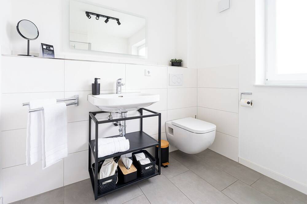 Ganze Wohnung, Tonirooms 2-Zimmer Apartment \"Eisvogel\" in Straubing, Ostbayern