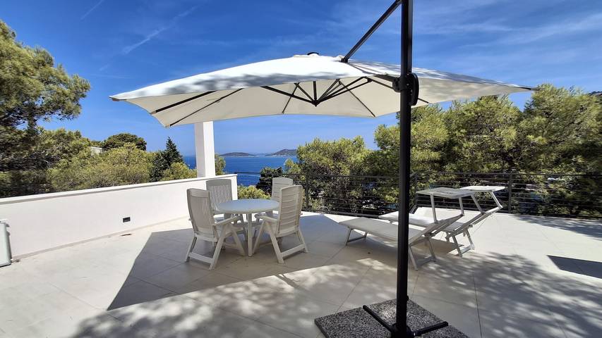 Ferienhaus für 4 Personen, mit Garten und Terrasse - 1