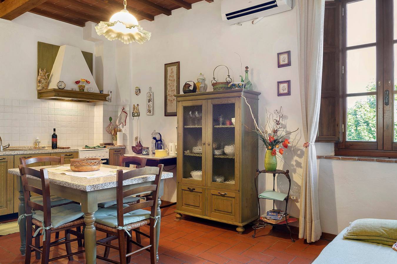 Appartamento intero, Il Casale Dei Tigli con giardino privato vicino Firenze in Empoli, Firenze province