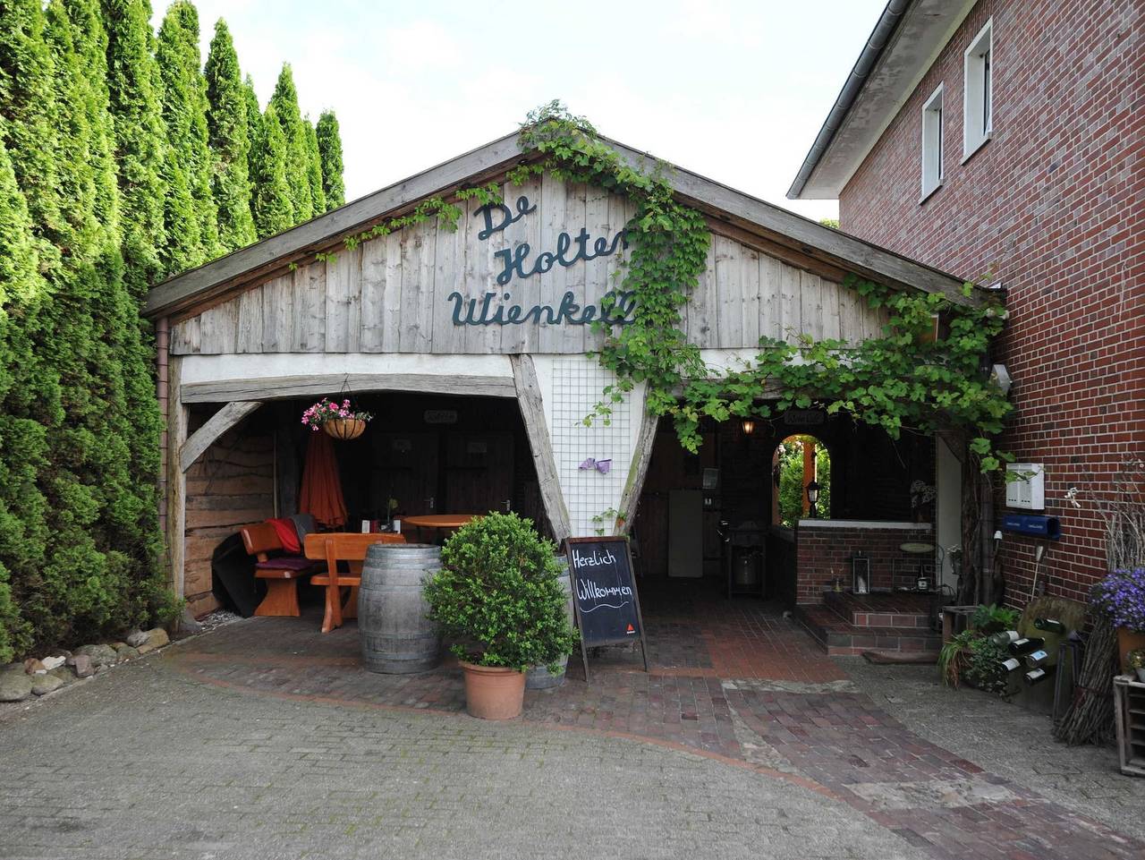 Ganze Ferienwohnung, Ferienwohnung - De Holter Wienkeller, 95136 - Ferienwohnung De Holter Wienkeller in Rhauderfehn, Niedersachsen