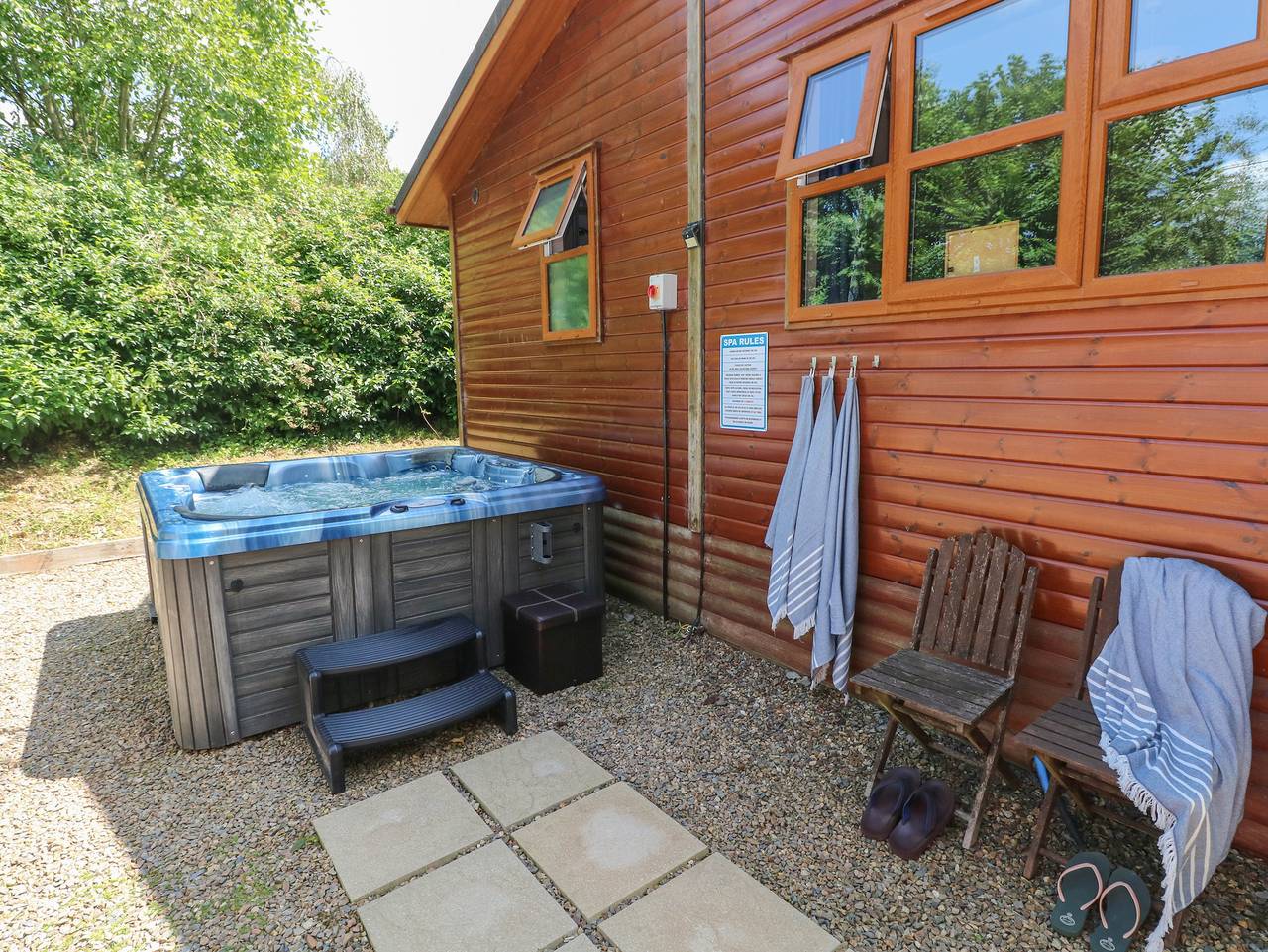 1 Hornbeam Lodge in Pembrokeshire