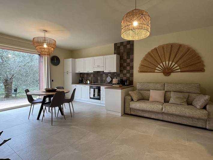 Villa per 4 persone, con giardino a Comune di Finale Ligure