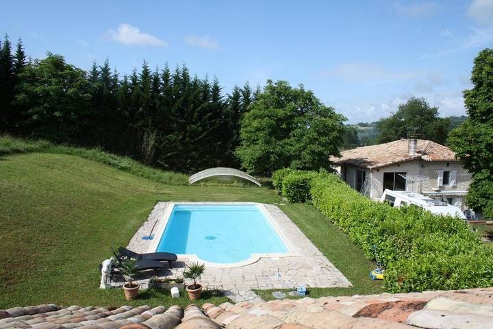 Location de vacances pour 5 personnes, avec jardin et piscine ainsi que sauna et vue à Castelnau-Montratier - 3