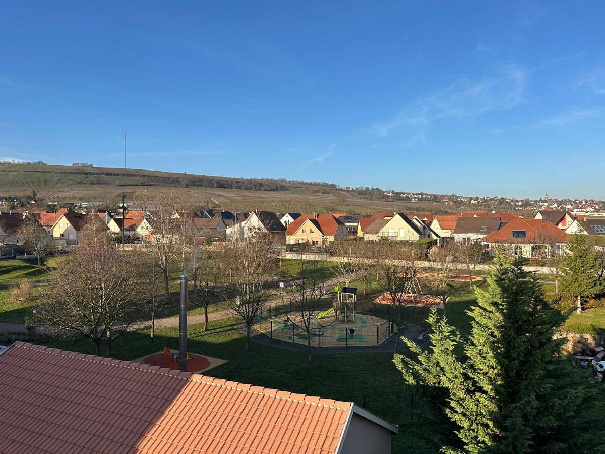 Appartement entier, Appartement avec parking - 20 min de Strasbourg in Marlenheim, Nord de l'Alsace