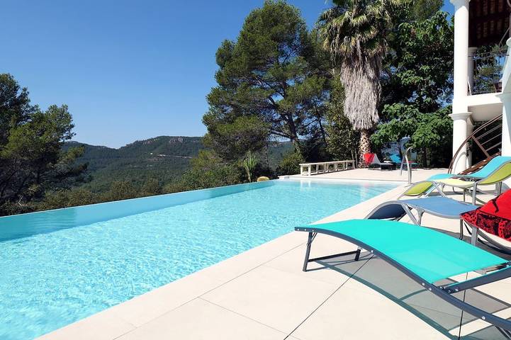 Villa for 6 people, with garden - 1