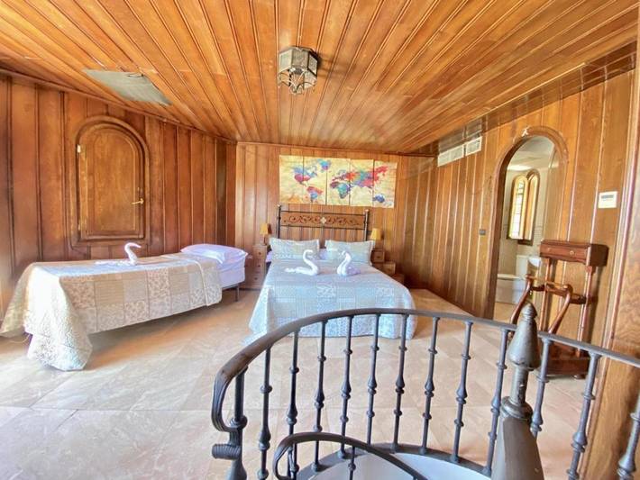 Casa rural para 3 personas, con jardín además de jacuzzi y piscina en Sierra Norte - 3