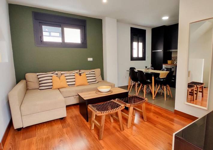 Apartamento de vacaciones para 2 personas, con piscina para niños y vistas además de piscina y jardín, Se admiten mascotas - 1