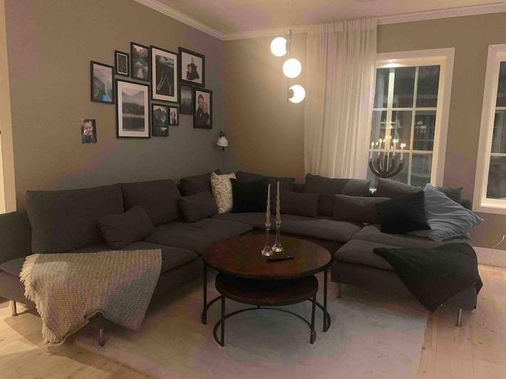 Villa för 8 Personer, med terass och trädgård i Östersund