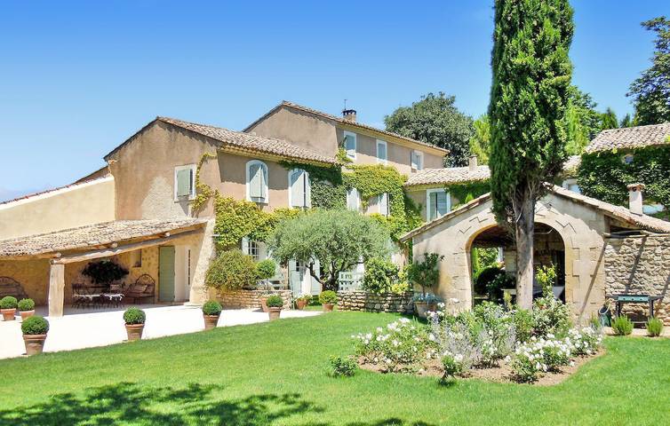 Apartamento con vistas a la montaña, piscina y aparcamiento, Robion in Robion, Parque natural regional del Luberon