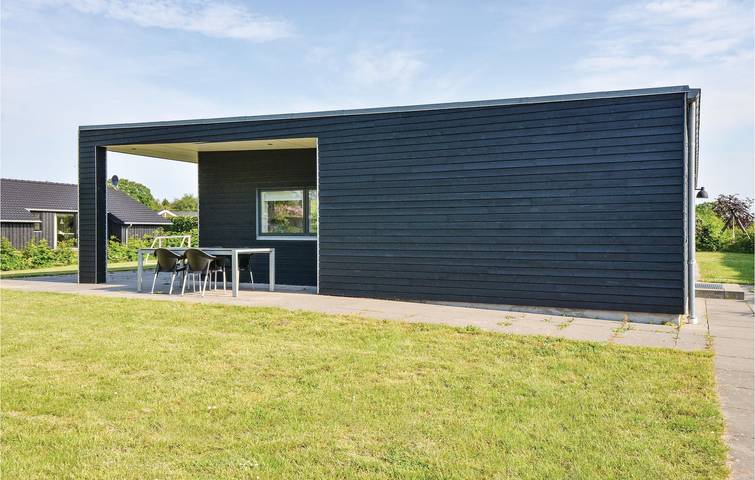 Ferienhaus für 8 Personen, mit Terrasse und Whirlpool sowie Sauna in Ahl Strand - 2