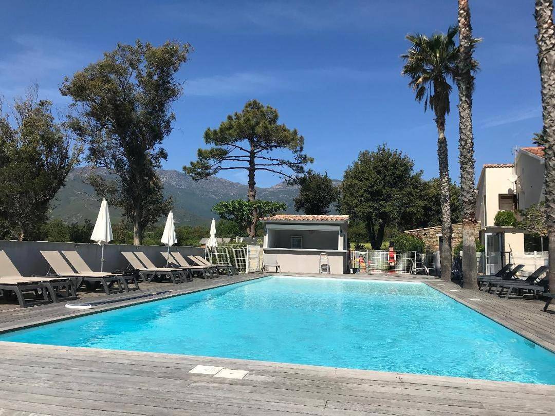 Hôtel Restaurant Les Chasseurs in Pietracorbara, Cap Corse