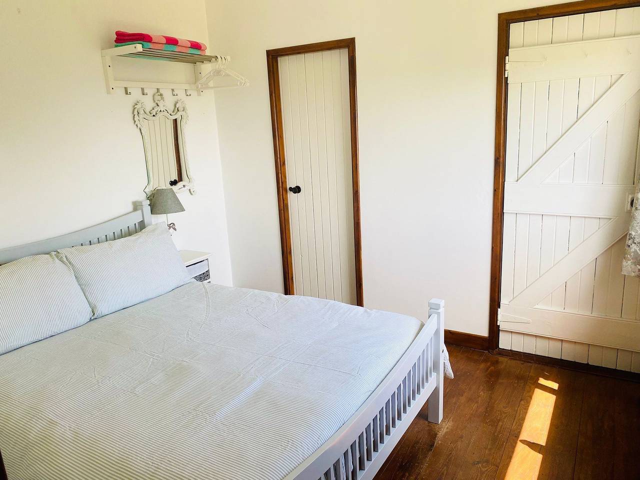 Near Coast - Garden - Parking - Sleeps 4 in Ardfield, County Cork