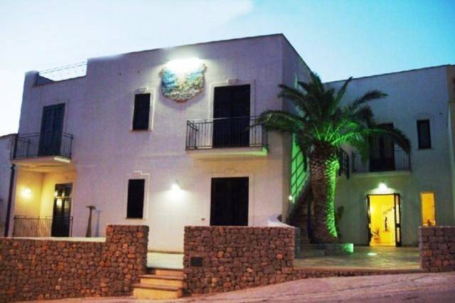 B&b per 3 persone, con Giardino e Panorama a Macari