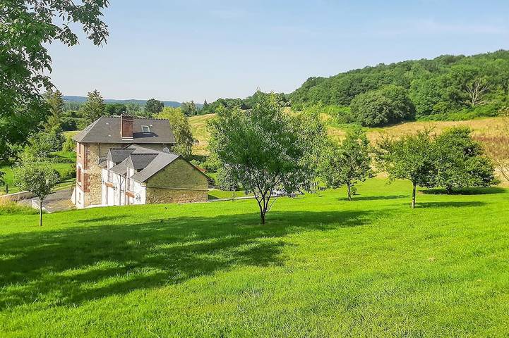 Location de vacances pour 4 personnes, animaux acceptés à Vauxaillon