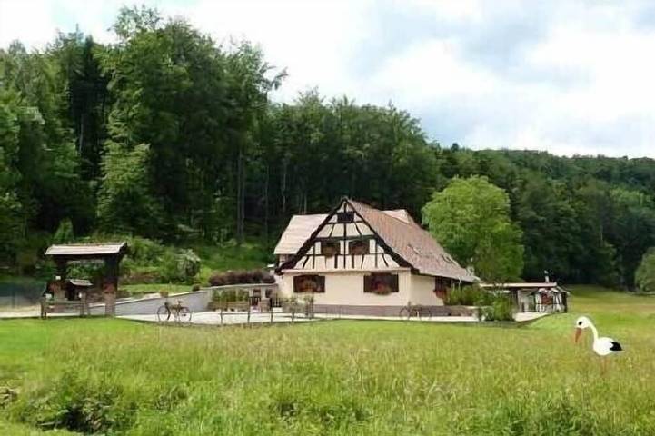 Gîte pour 3 personnes, avec Terrasse et Jardin