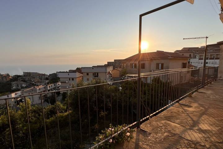 Appartamento per 6 persone, con balcone/terrazza a Fuscaldo
