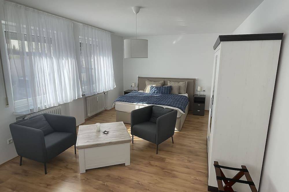 Ganze Wohnung, Holiday apartment in the tanner's house in the old town directly on the Lauchert in Gammertingen, Region Bodensee-Oberschwaben