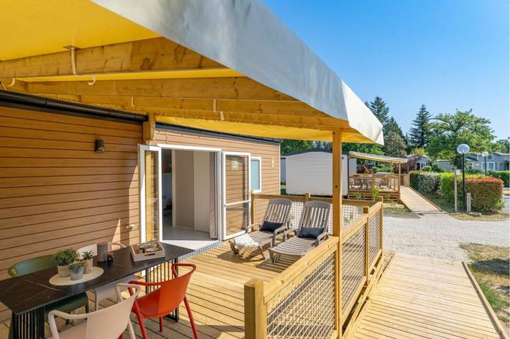 Camping pour 4 personnes, avec piscine ainsi que jardin et terrasse, adapté aux familles dans le Loir-et-Cher - 3