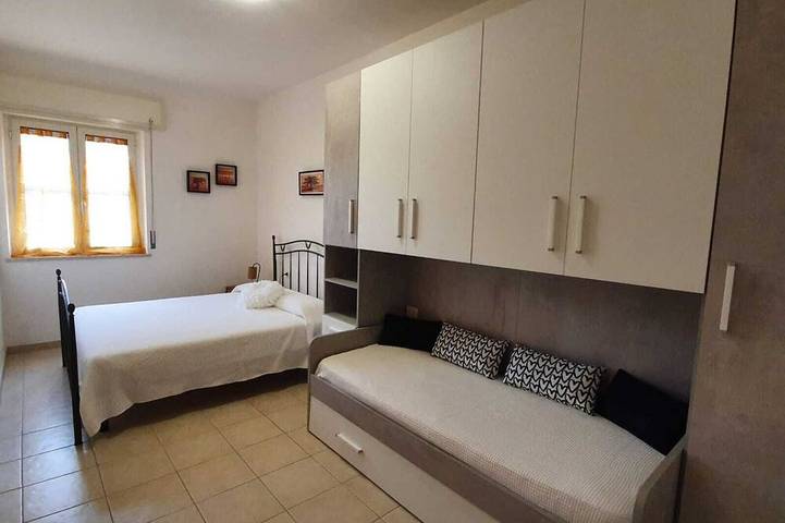 Appartamento intero, Tre appartamenti in Villa con giardino  vicino al mare in Vieste, Gargano