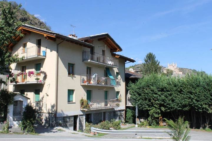 Gîte pour 5 personnes, avec vue et balcon à Comune di Saint-Pierre