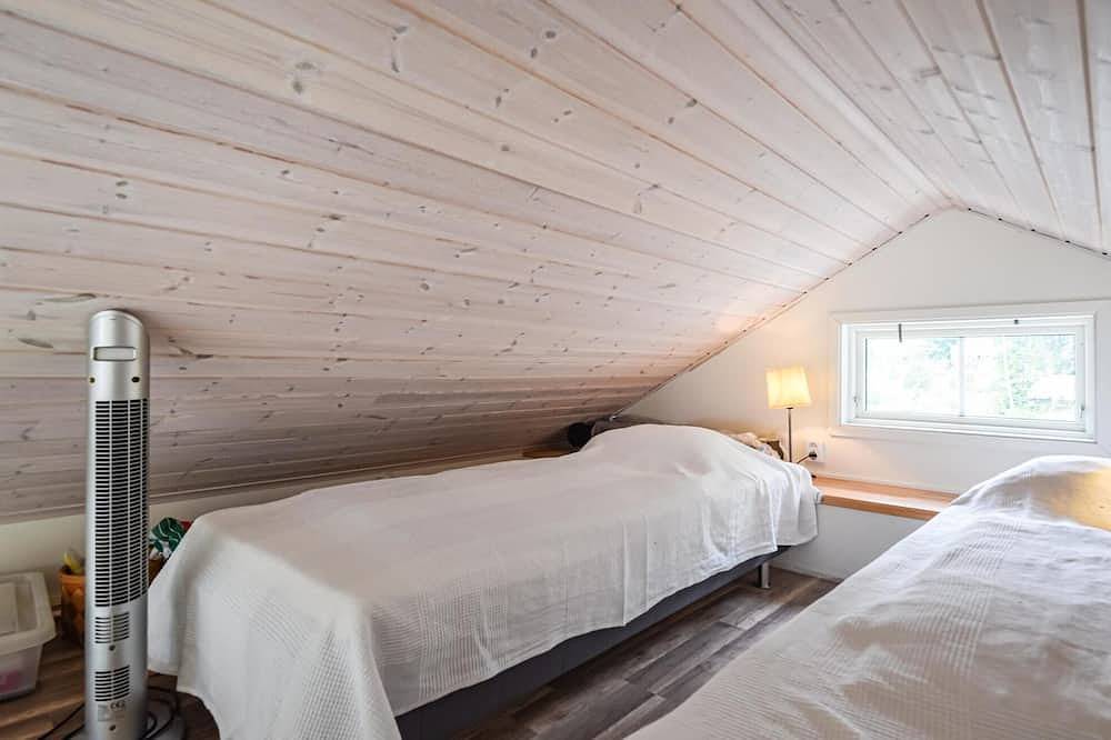 Schönes Haus mit 3 Schlafzimmern in. in Lidköping, Vänern