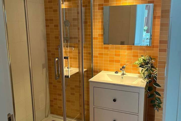 Appartement entier, \"Julia Gemella Acci\" Vacation Rentals. Space and tranquility right in the heart of the city. in Guadix, Géoparc de Grenade