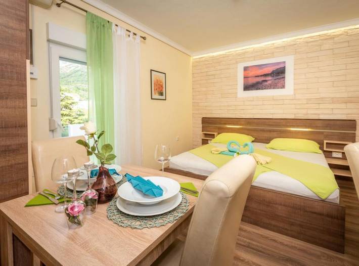 Ganzes Studio, Studio für 2 Personen mit Meerblick in Gradac, Makarska Riviera