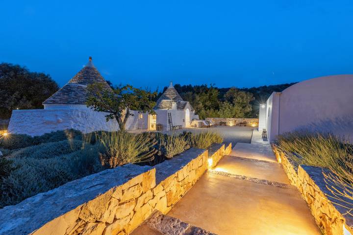 Trullo für 6 Personen, mit Ausblick und Terrasse sowie Balkon/Terrasse in Ceglie Messapica - 2