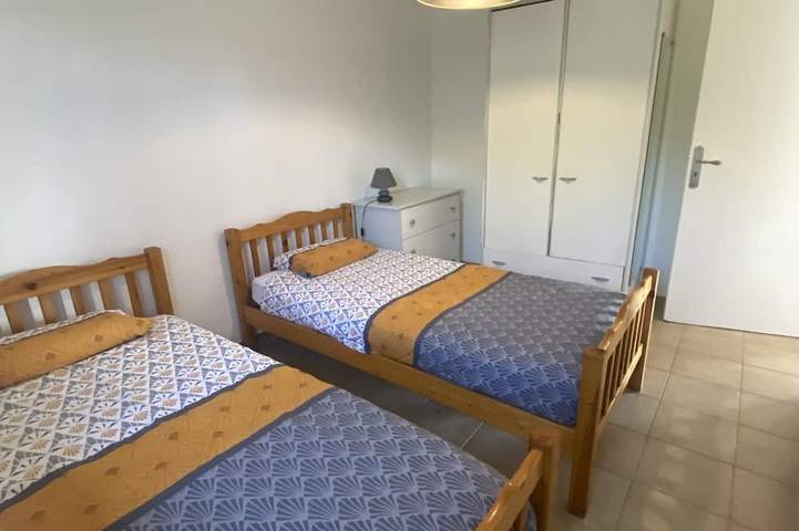 Gîte pour 6 personnes, avec Terrasse et Jardin dans Plage du Ruppione - 4