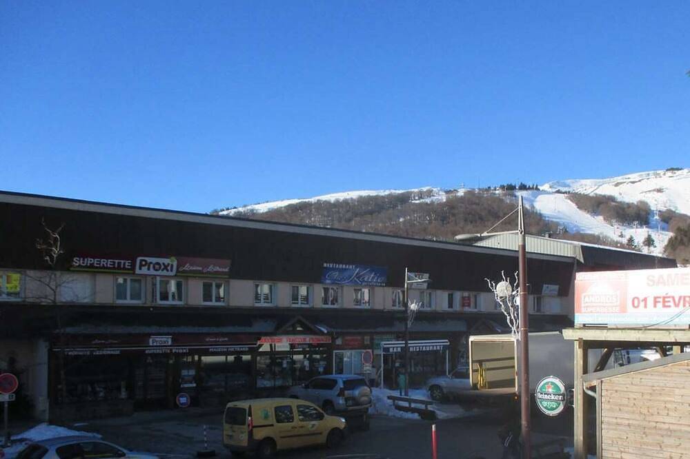 Apartamento entero, Estudio en el centro con aparcamiento in Super Besse, Besse-et-Saint-Anastaise
